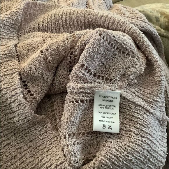 Women's Astr Lavender Knit Sweater Sz XS - Picture 6 of 6